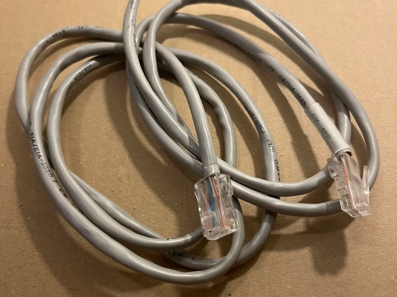 Billede 3 - Stik, ledninger, cd’er 