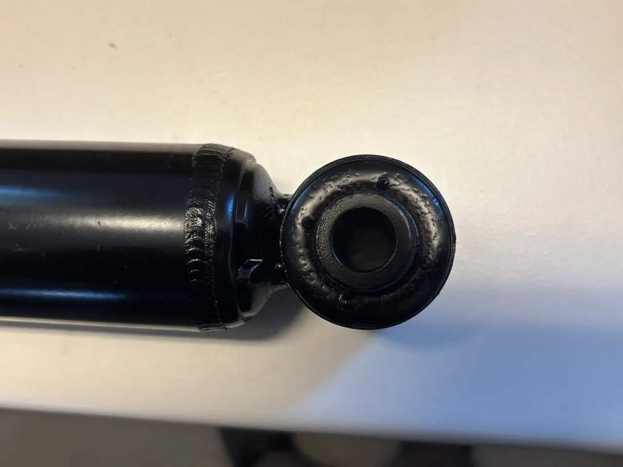 Billede 4 - 2 stk. støddæmpere, bag, Volvo V70, 2008