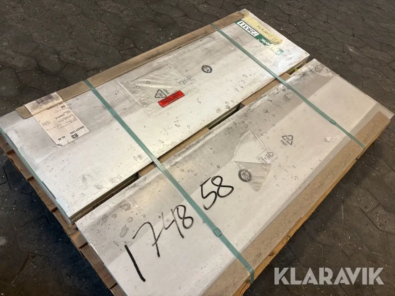 Billede 3 - Laminat gulv Pergo Vasa Natur chevron oakpak