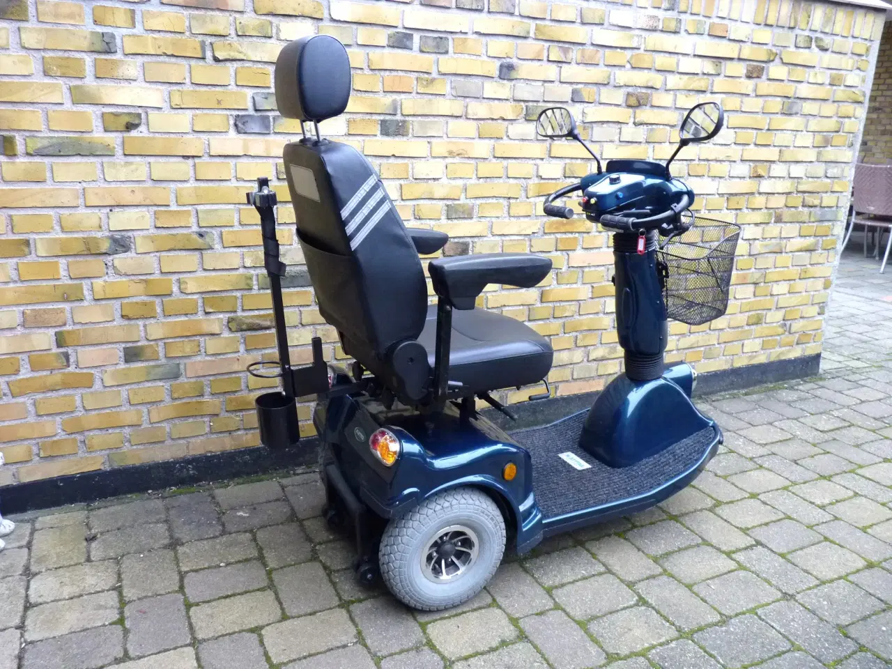 Billede 1 - Karma 737 el scooter med 3 hjul, i god stand.