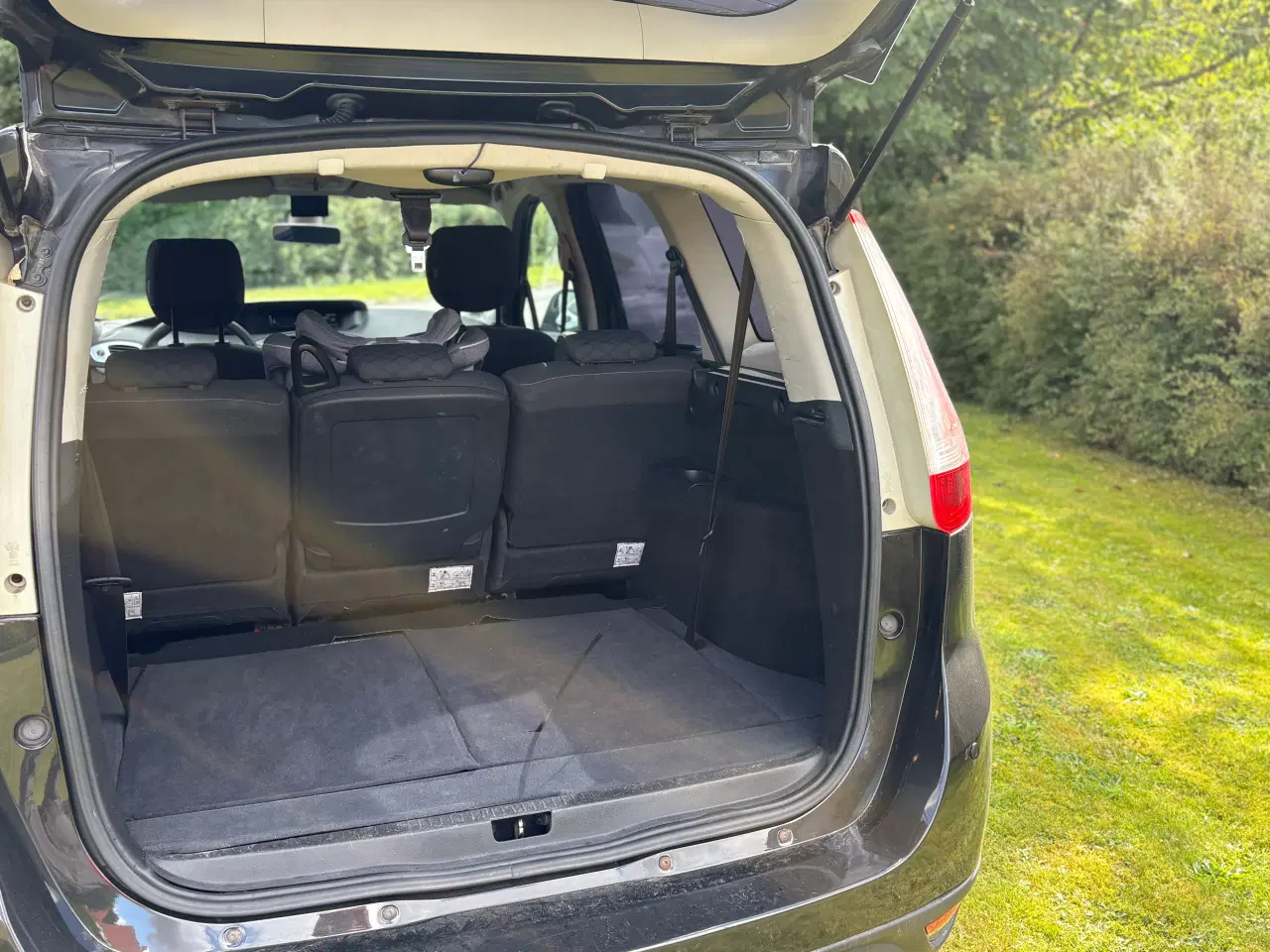 Billede 3 - Nysynet Renault Scenic lll M/ Partikelfilter 