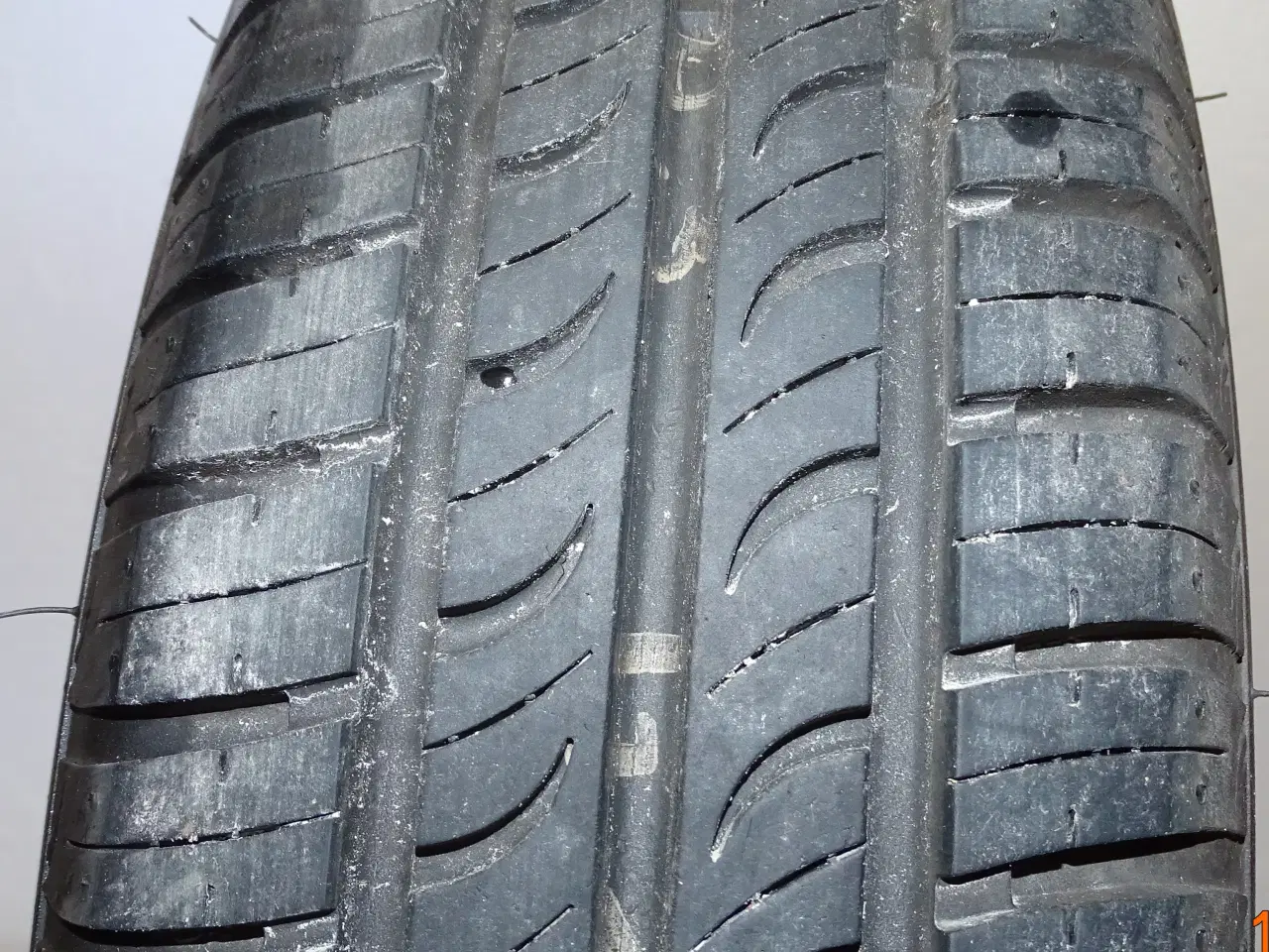 Billede 2 - 13" Personvognsdæk