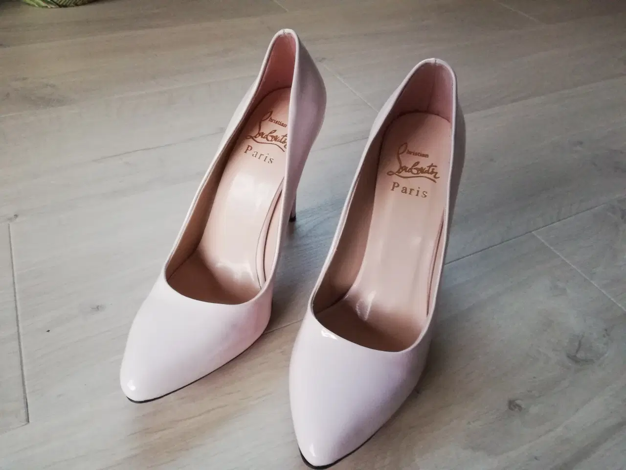 Billede 3 - Christian Louboutin stiletter str. 39