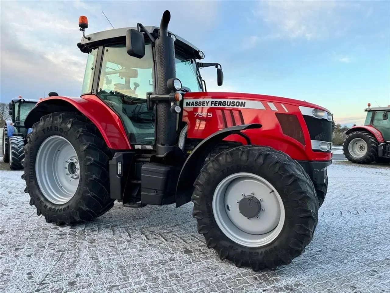 Billede 8 - Massey Ferguson 7615 Dyna VT KUN 4700 TIMER OG FULD AFFJEDRING!