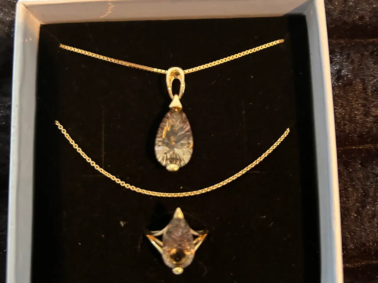 Billede 1 - Vedhæng + Ring