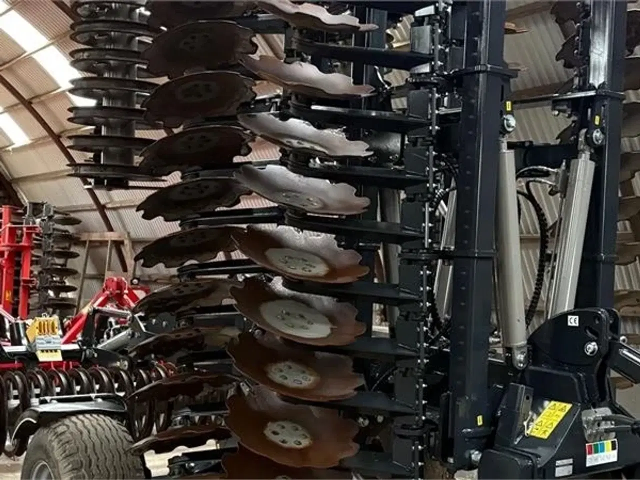 Billede 2 - Agro Tom Disk harve 6mtr.   Med hydr.  Dybde kontrol