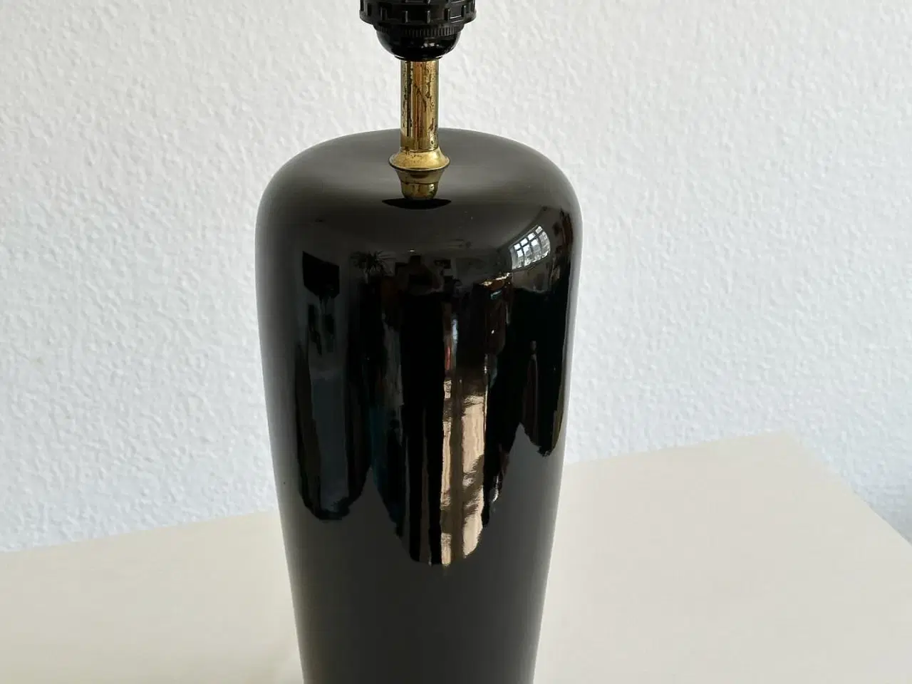 Billede 4 - Bordlampe, sort glasur, blank