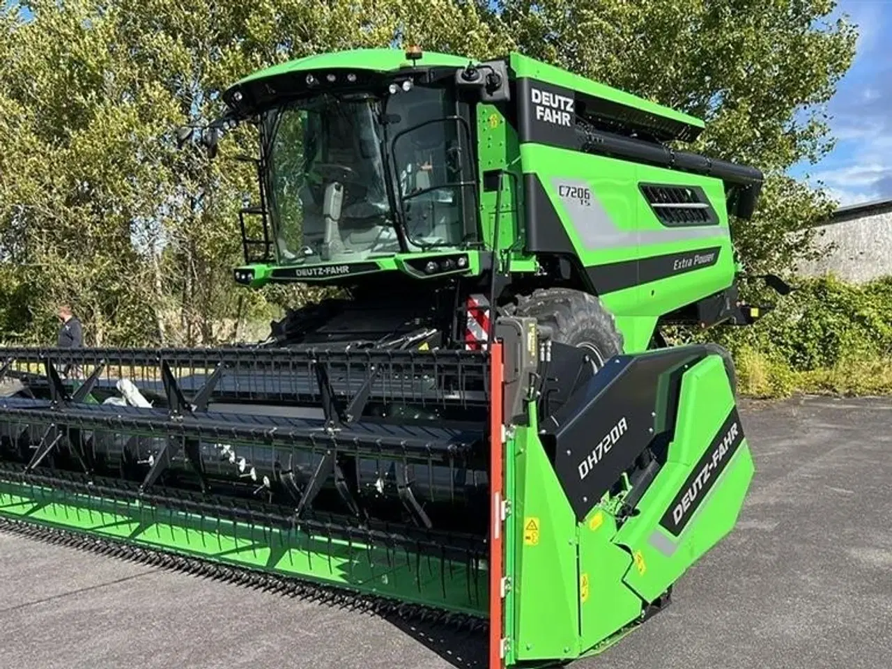 Billede 3 - Deutz-Fahr C7206 TS. With 24feed - 7.2m header. New and unused Combine together with 7.2m header