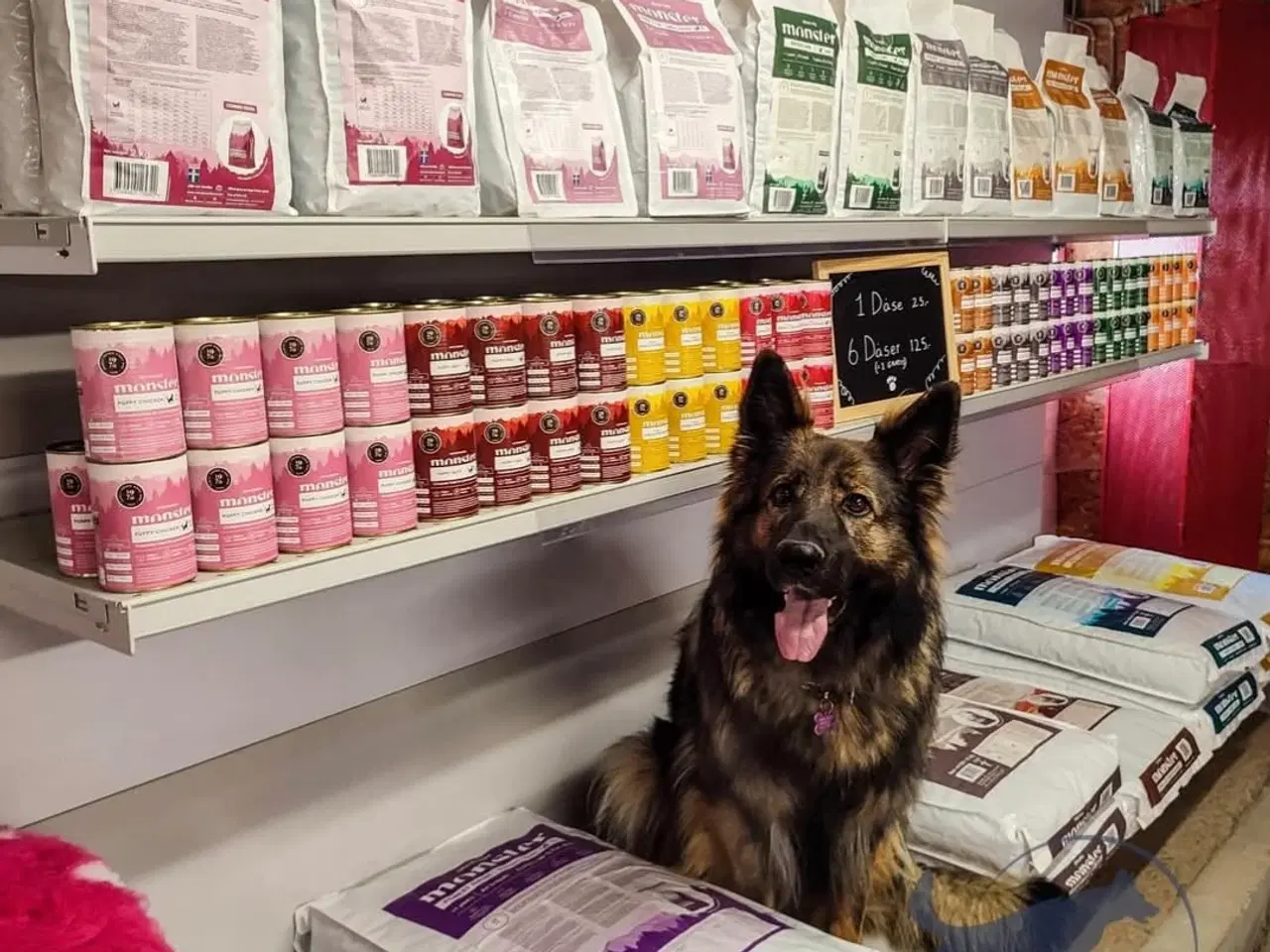 Billede 8 - Butiksinventar i Odense