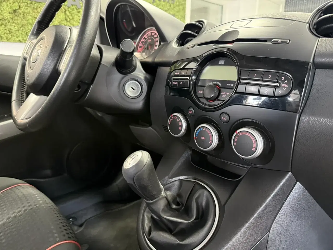 Billede 7 - Mazda 2 1,3 84HK 5d