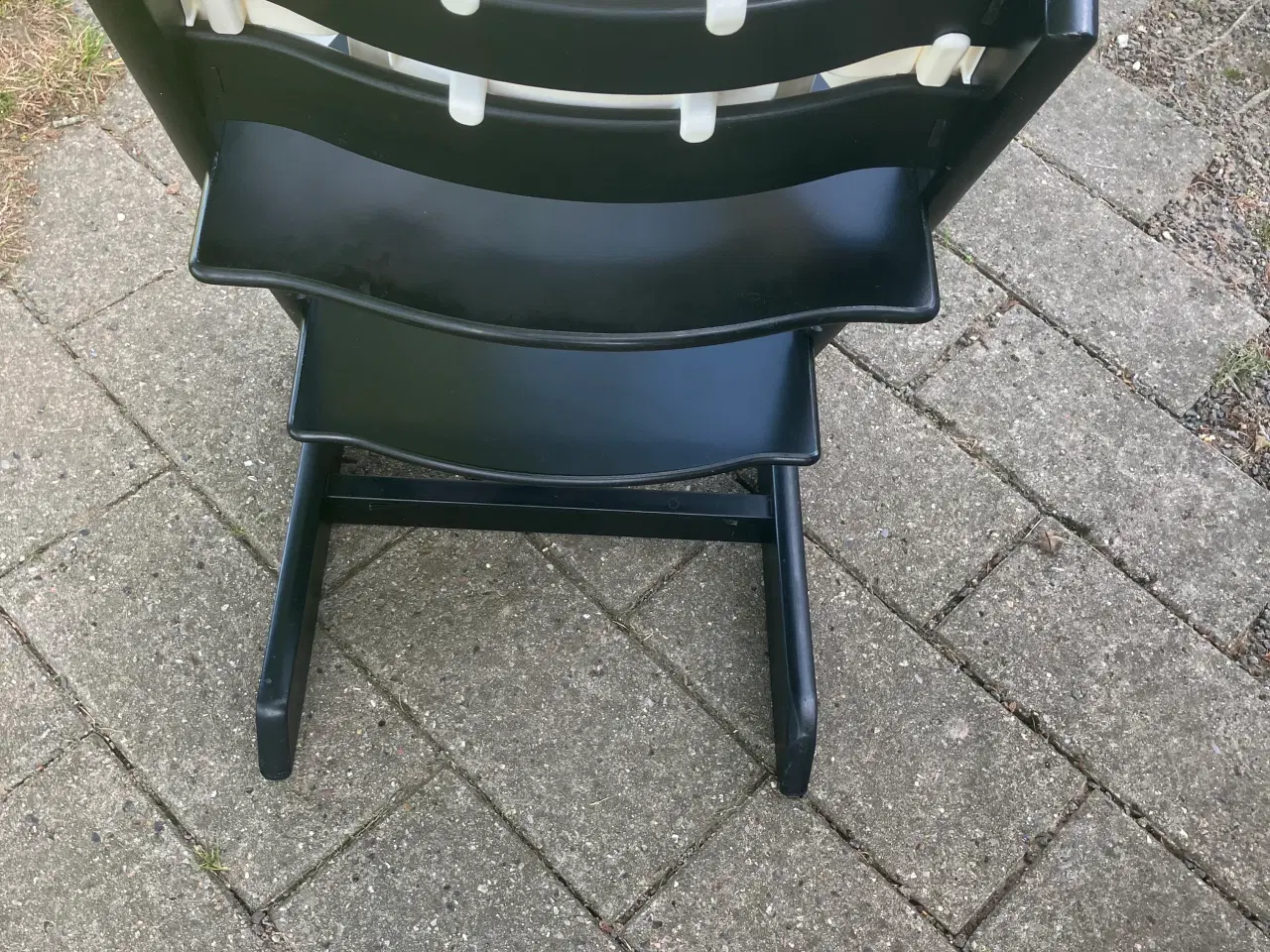 Billede 3 - Sort stokkestol m tilbehør