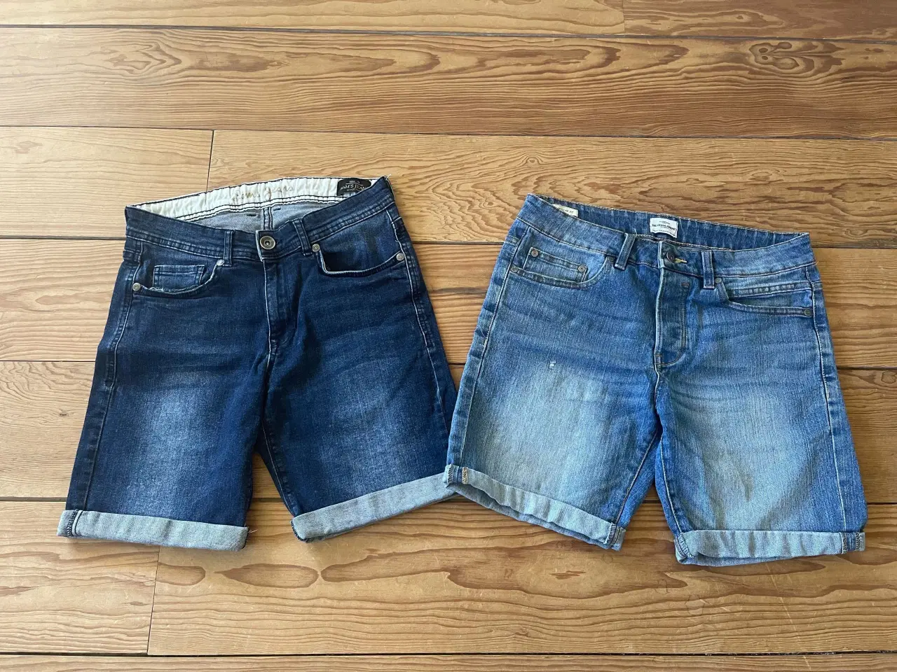 Billede 1 - 3 par jeans + 6 par shorts (