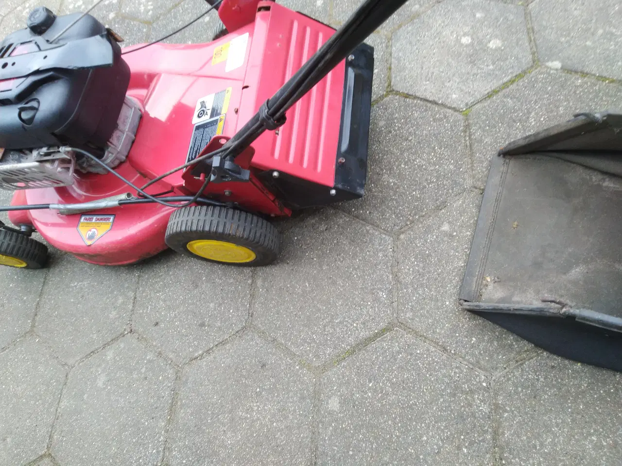 Billede 6 - Plæneklipper Intek