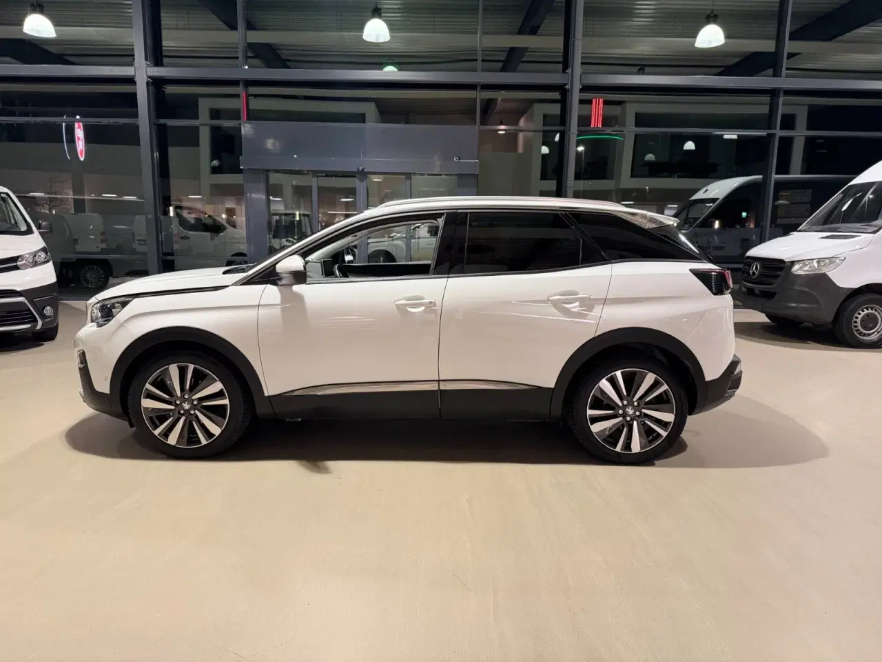 Billede 4 - Peugeot 3008 1,5 BlueHDi 130 Allure Van