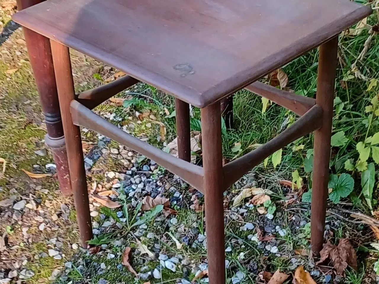 Billede 2 - Teaktræsbord, retro, lille