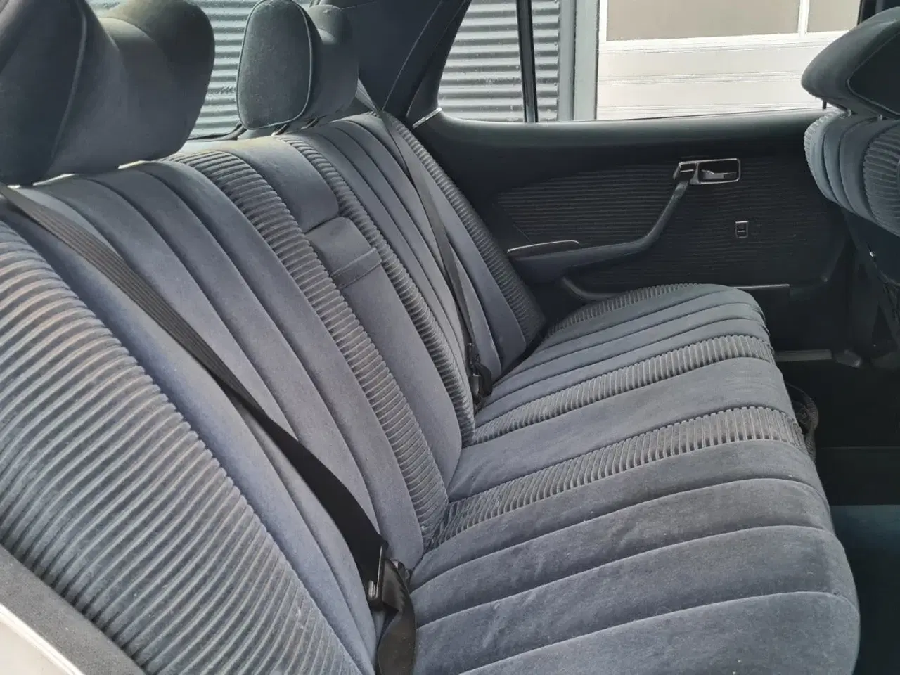 Billede 14 - Mercedes 450 SEL 6,9 aut.