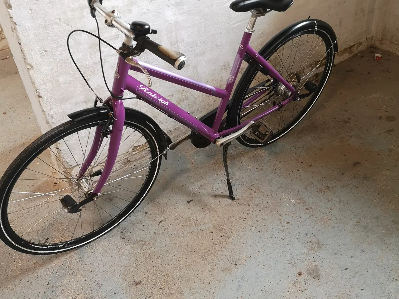 Billede 8 - RALEIGH 28"  52cm lila  7 gear..  baglygter 