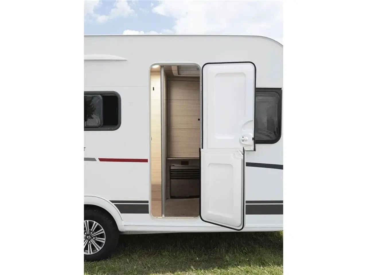 Billede 3 - 2026 - Dethleffs C joy 460 LE   Rigtig fin og let Rejsevogn med enkelsenge fra Hinshøj Caravan A/S