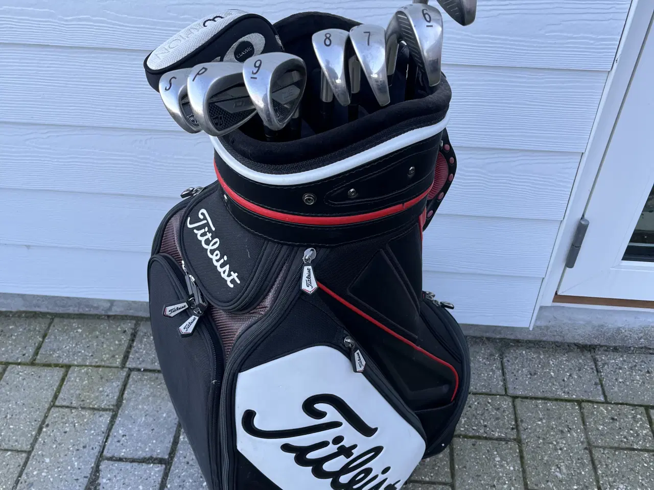 Billede 1 - Komplet jernsæt og bag.