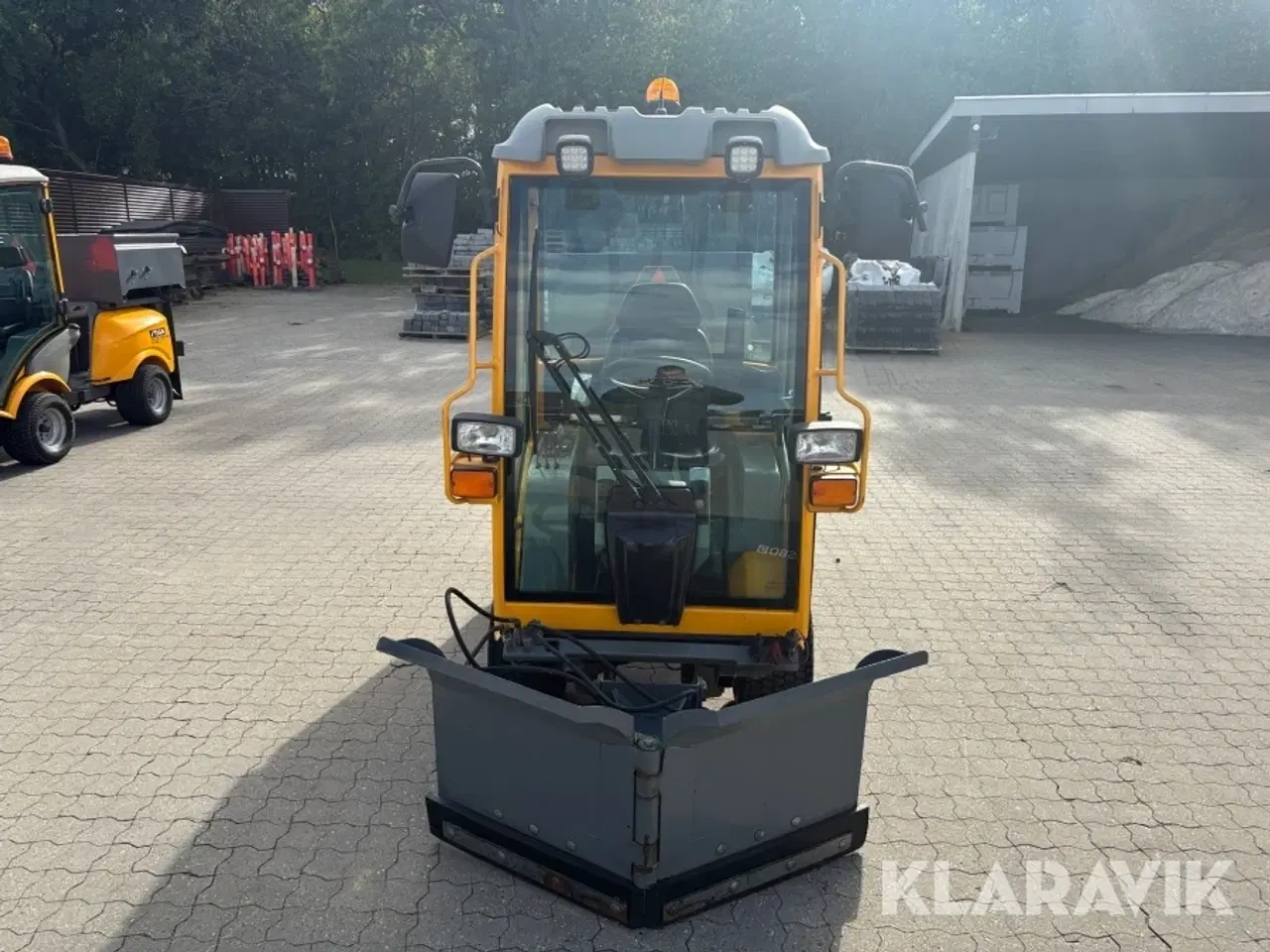 Billede 8 - Redskabsbærer Stiga Titan 740 DCR 4WD