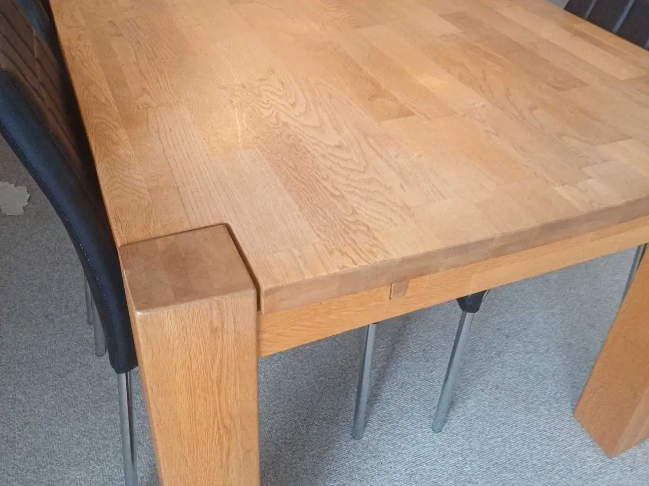 Billede 2 - Spisebord 