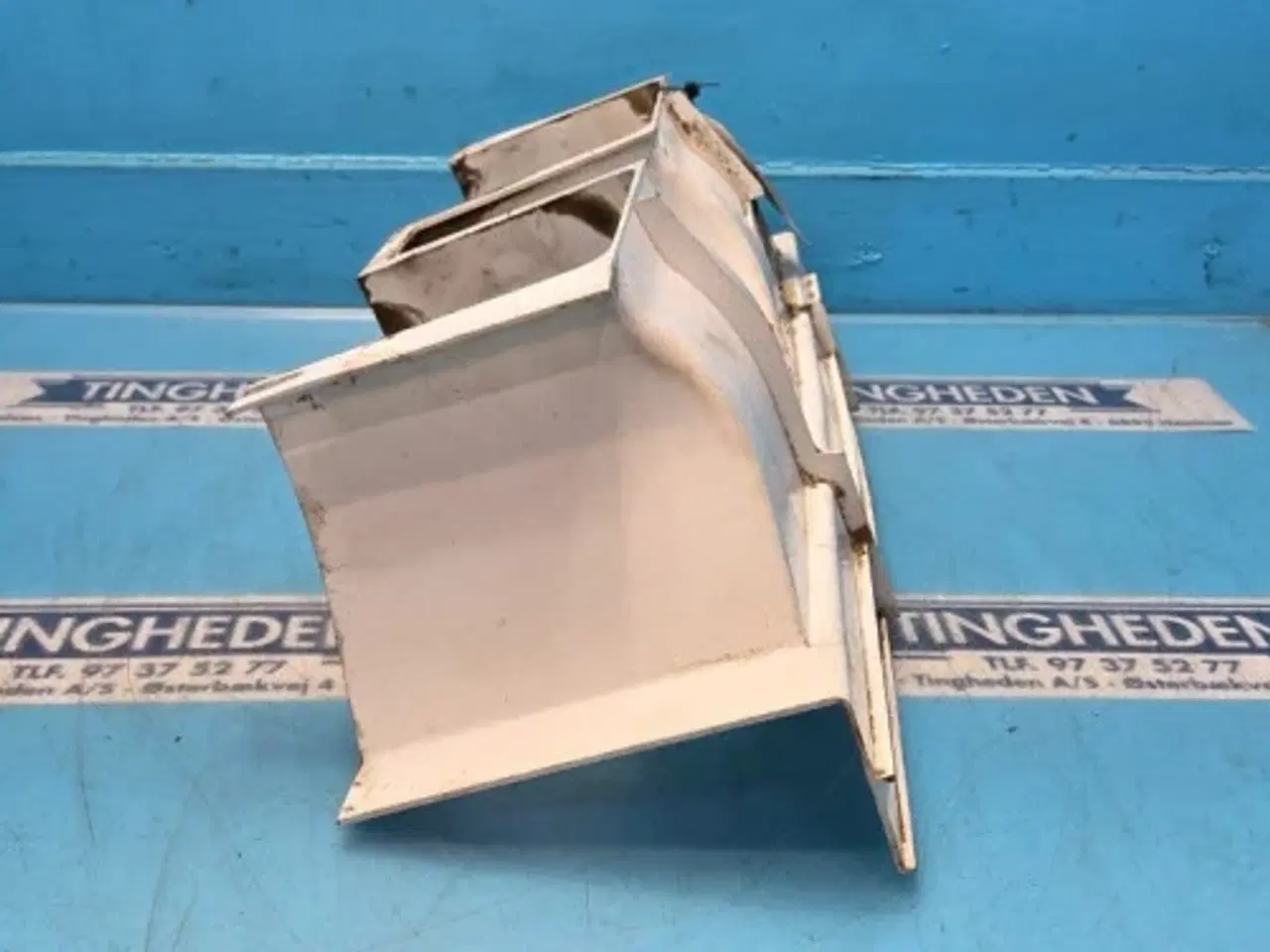 Billede 5 - Case 844XL Blæsertrakt 3233571R1