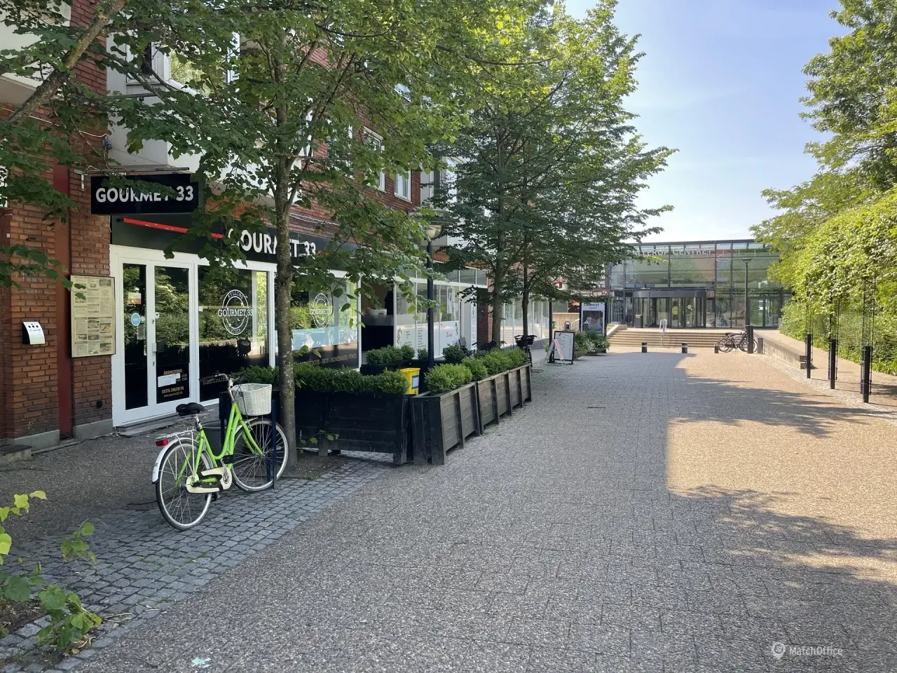 Billede 15 - CENTRALT OG GODT BELIGGENDE BUTIKSLOKALER UDLEJES