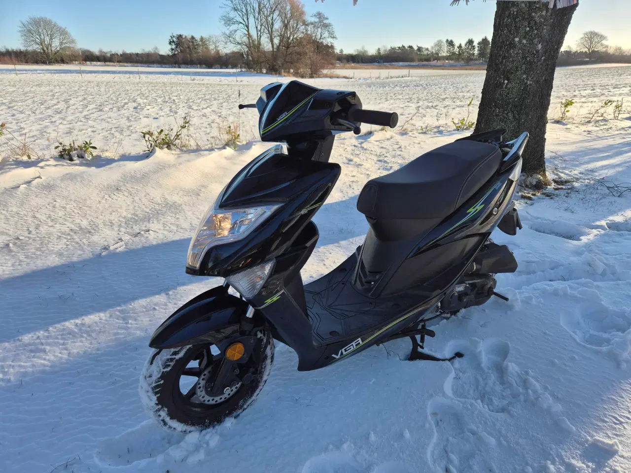 Billede 1 - Vga explora Som ny 1800km