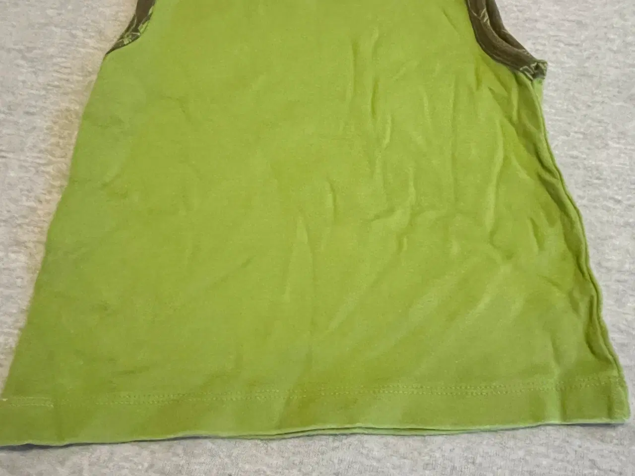 Billede 2 - Tanktop fra Friends 