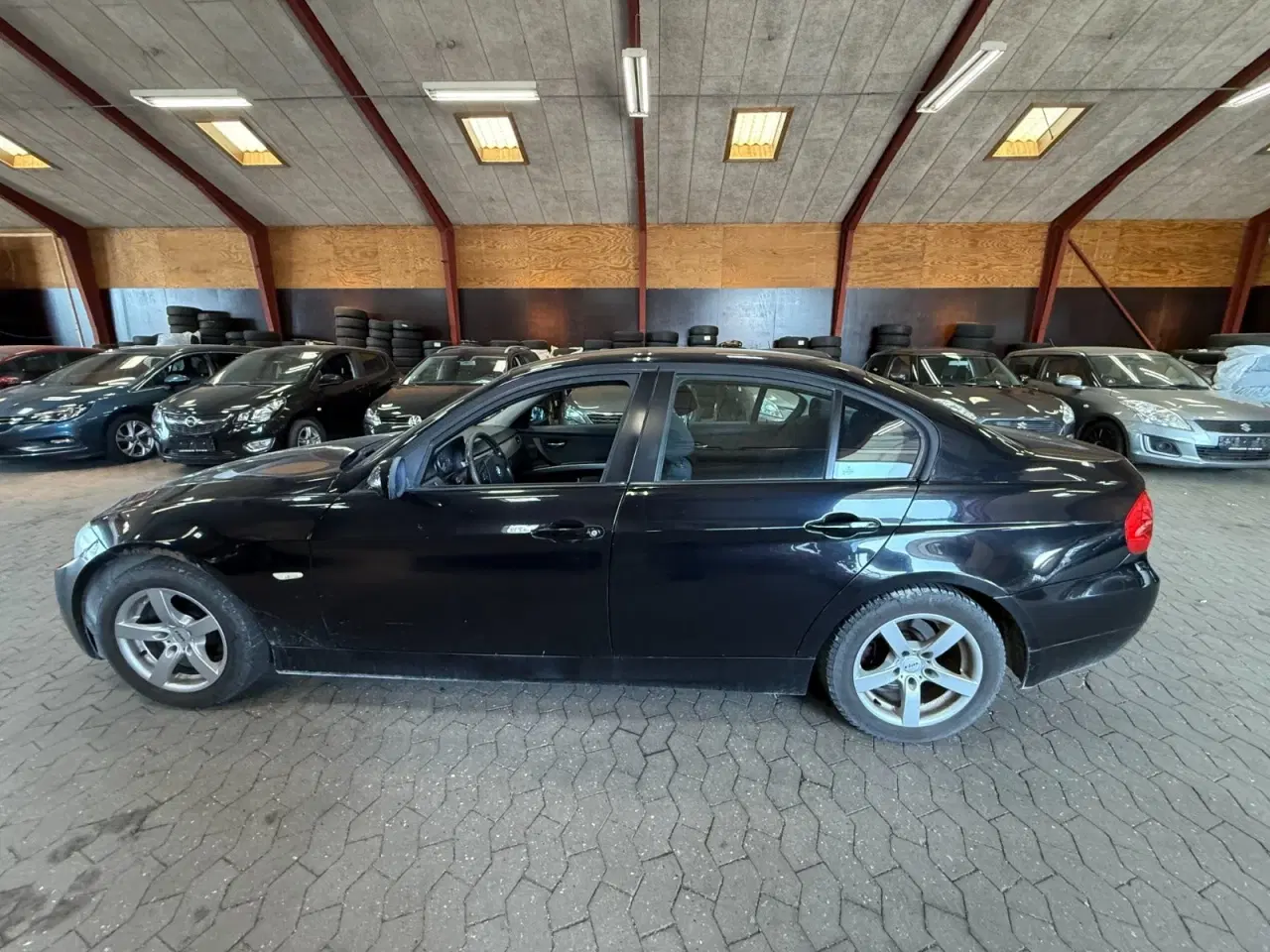 Billede 8 - BMW 320i 2,0 