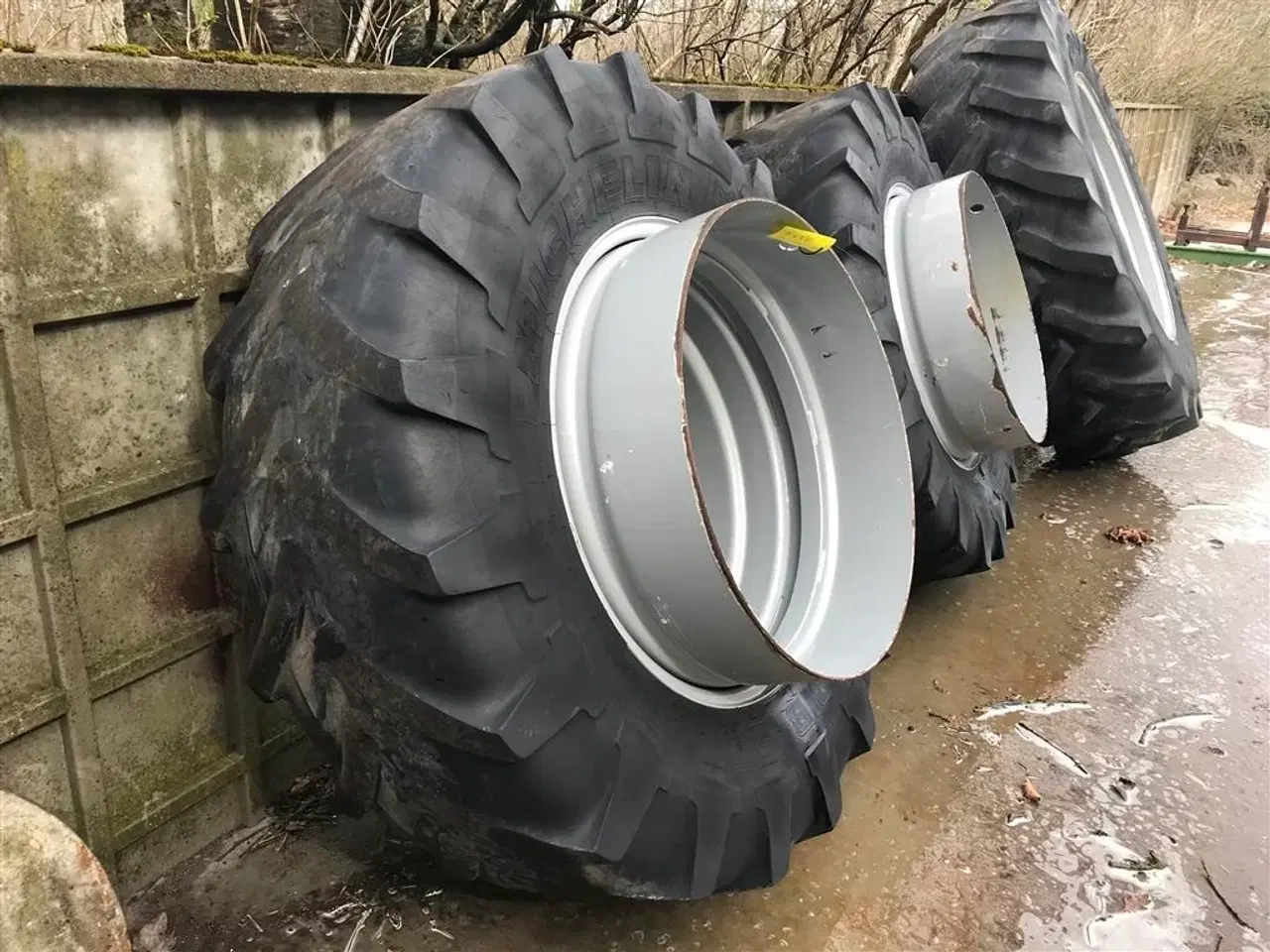 Billede 3 - Michelin 16.9R30 med 8 låse