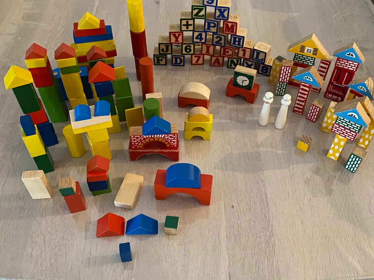 Billede 1 - Klodser af træ
