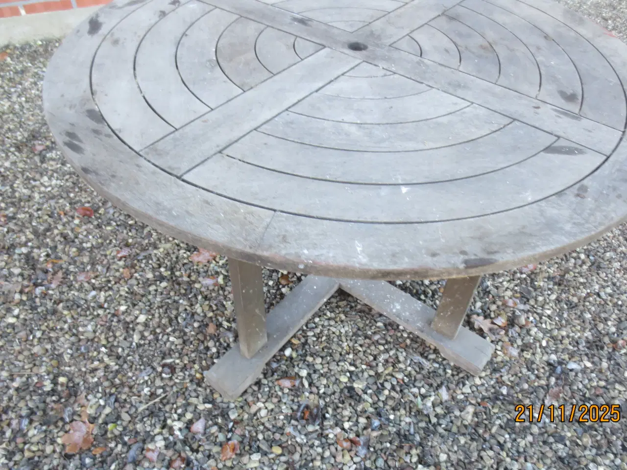 Billede 3 - 1 stk Rund Teak Havebord 