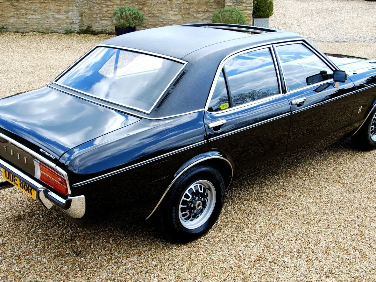 Billede 3 - Ford Granada. KØBES