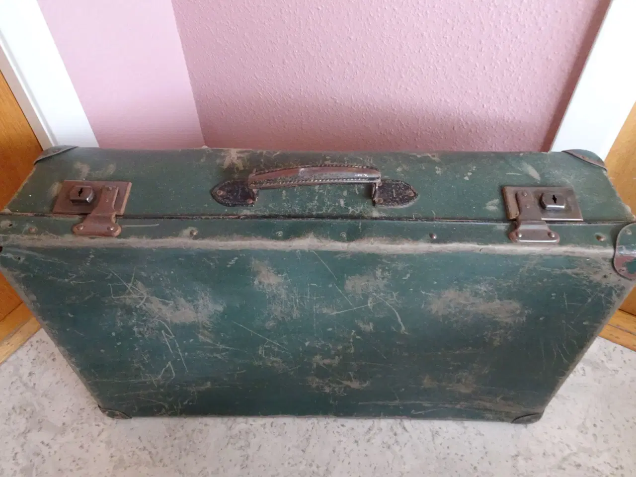 Billede 2 - Antik kuffert
