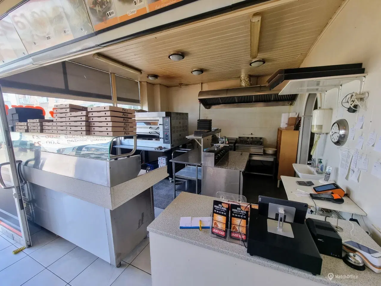 Billede 10 - Igangværende forretning i egen ejendom - i alt 152 kvm