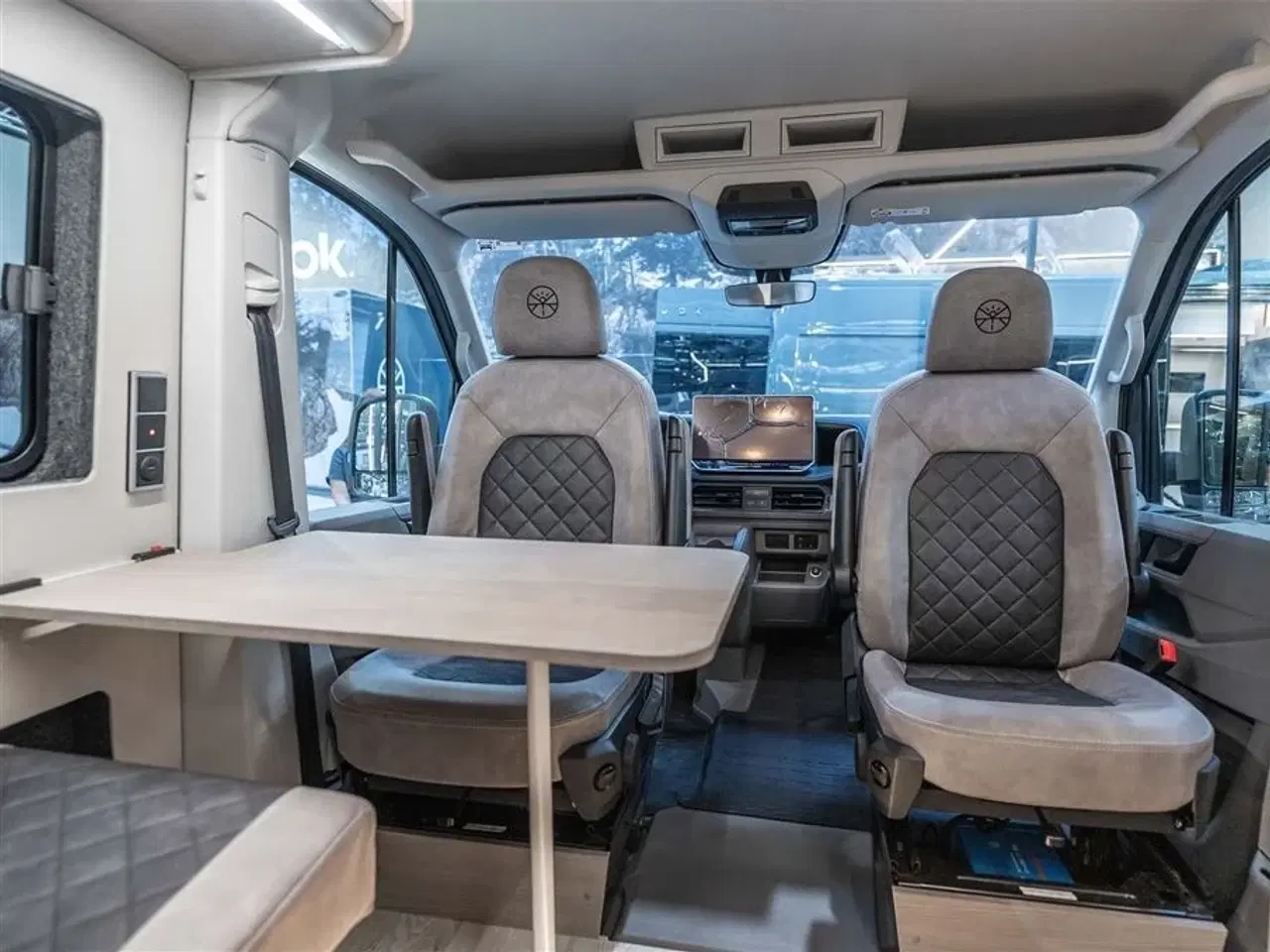 Billede 33 - 2026 - FURGOK   Langsgående senge og cykel garage på 6 meter!