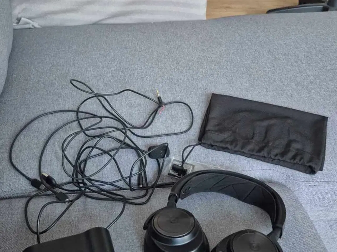 Billede 1 - Steelseries arctis Nova pro har alt med og kassen