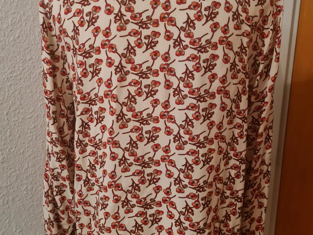 Billede 4 - Bluse str M 38 Soulmate viskose 