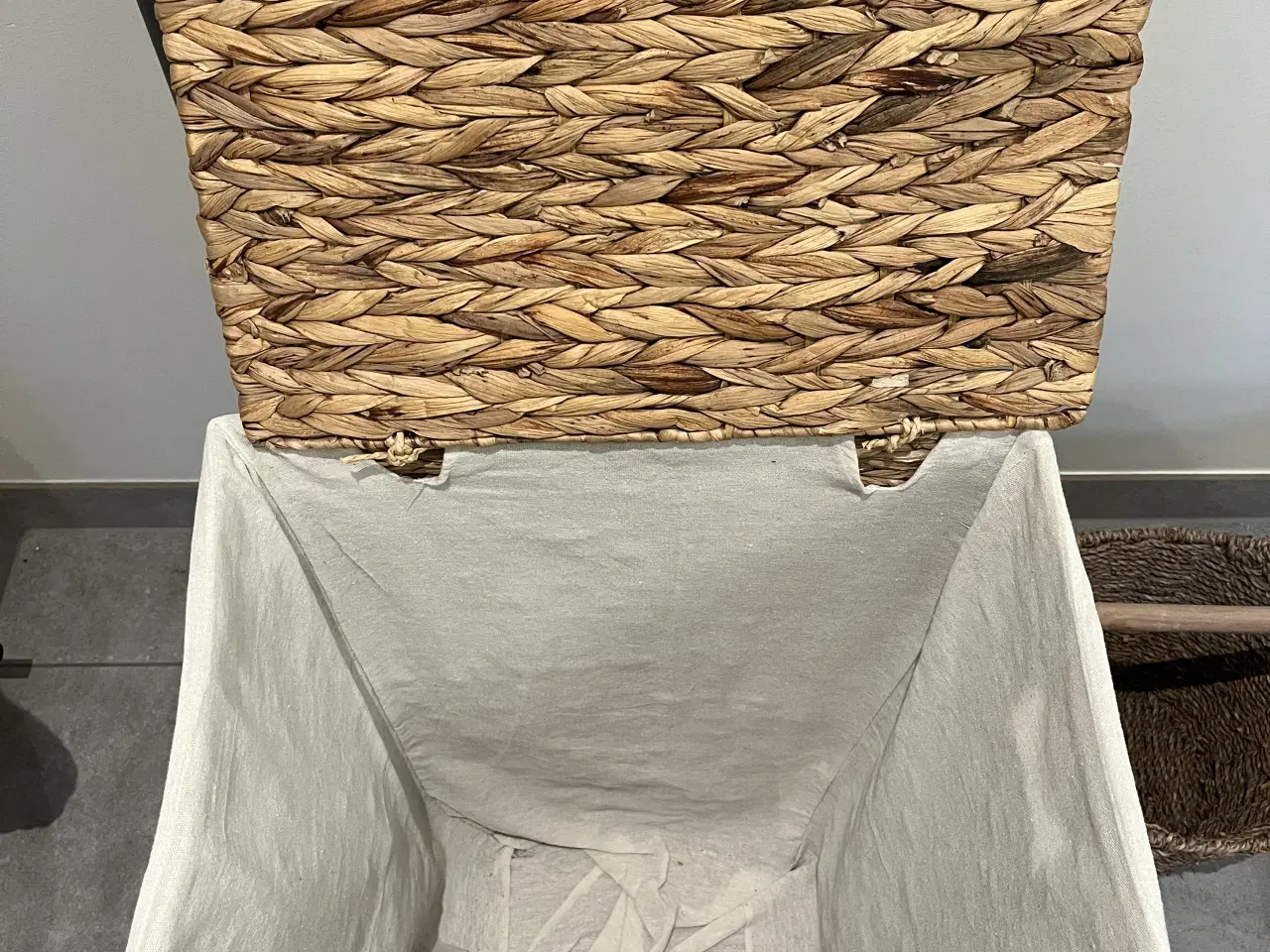 Billede 2 - Snavsetøjskurv