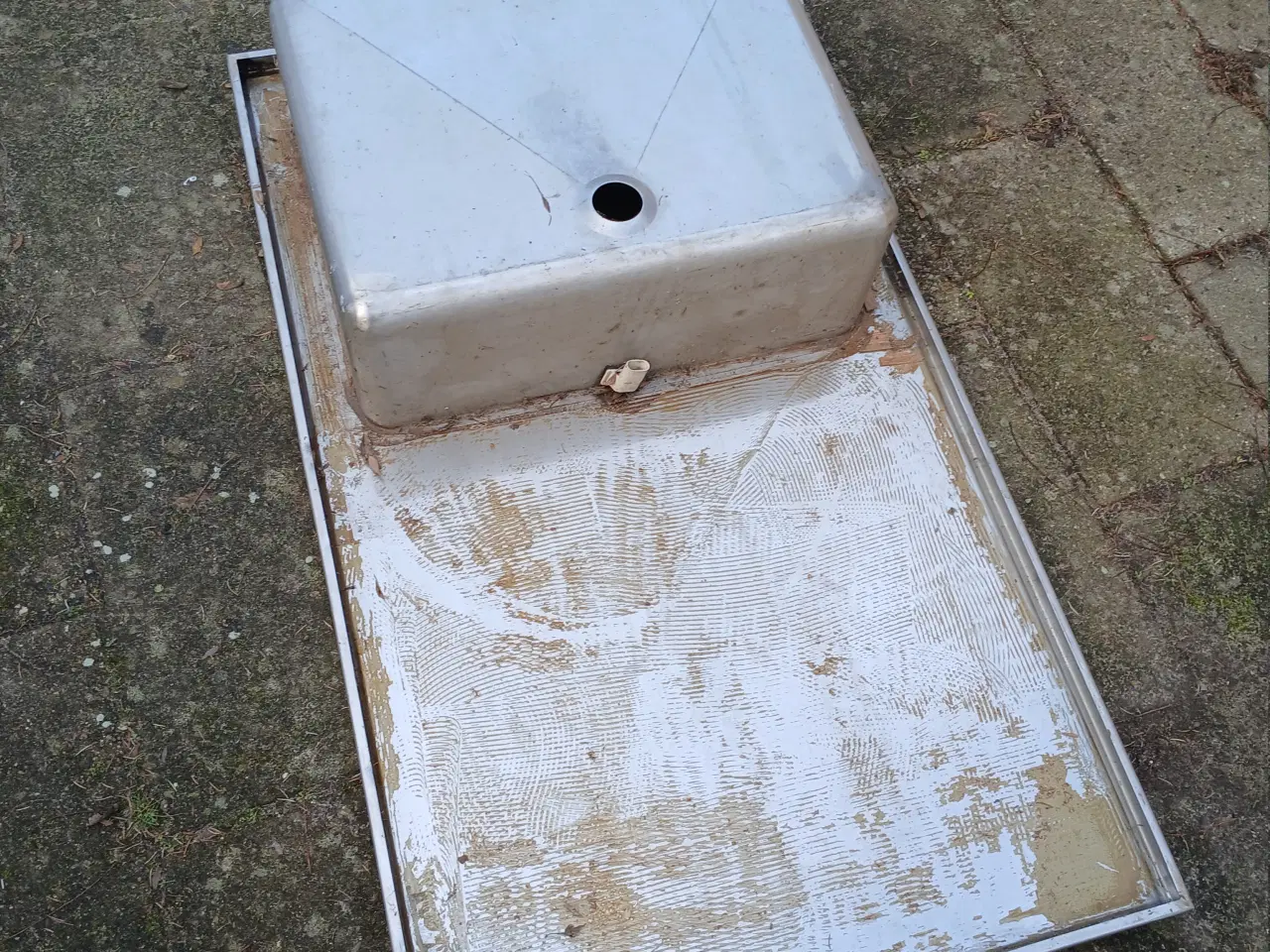 Billede 3 - Stålvask med bordplade