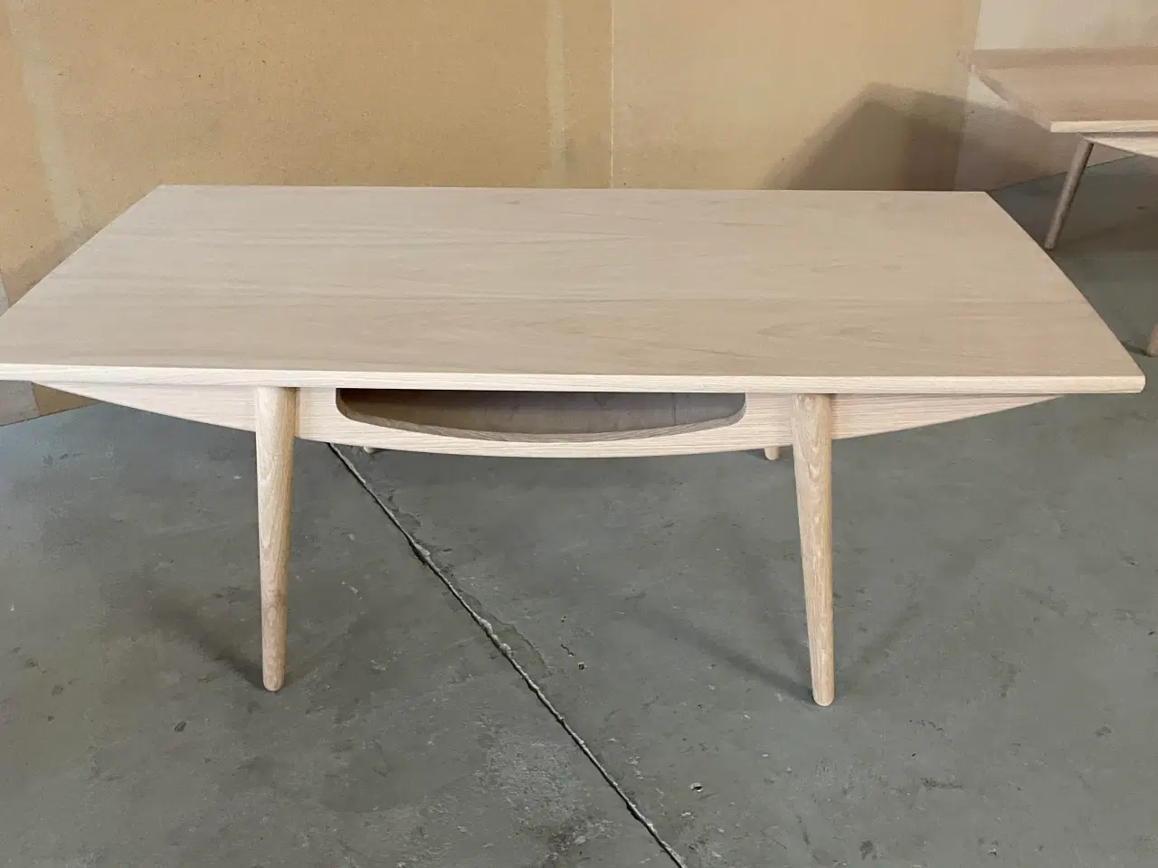 Billede 2 - AH16 i sæbebehandlet Eg, kun 1 tilbage