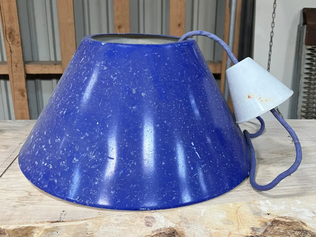Billede 2 - RETRO lamper i forskellige farver, pris pr. stk. 