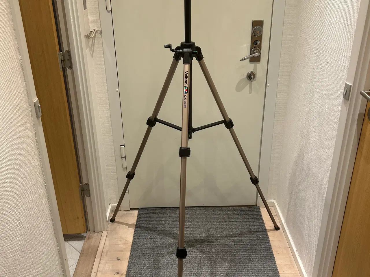 Billede 8 - Velbon CX 686 stativ m. Vel-flo 9 PH-368 panhoved