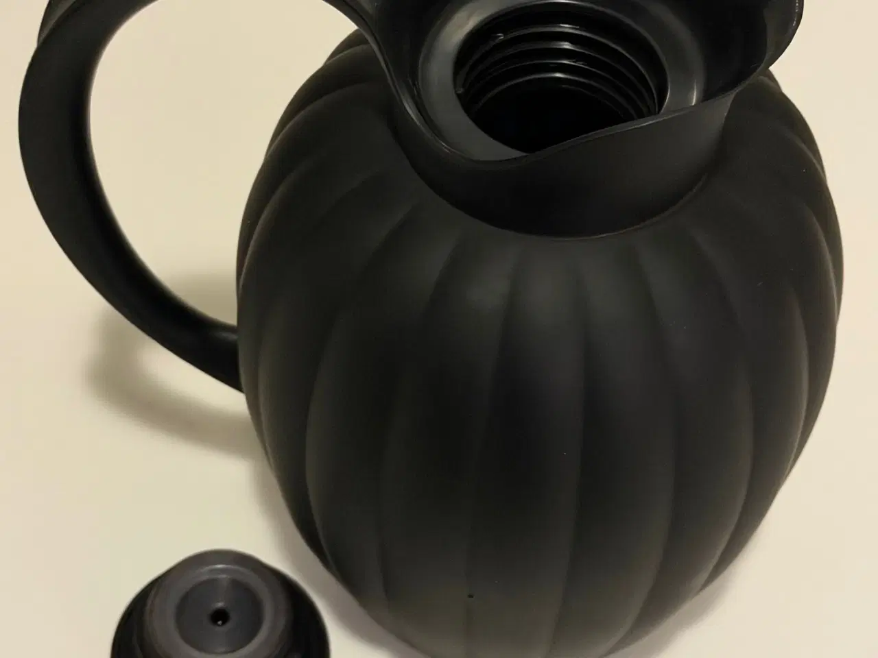 Billede 2 - Kaffe-/ Tekande Georg Jensen Bernadotte