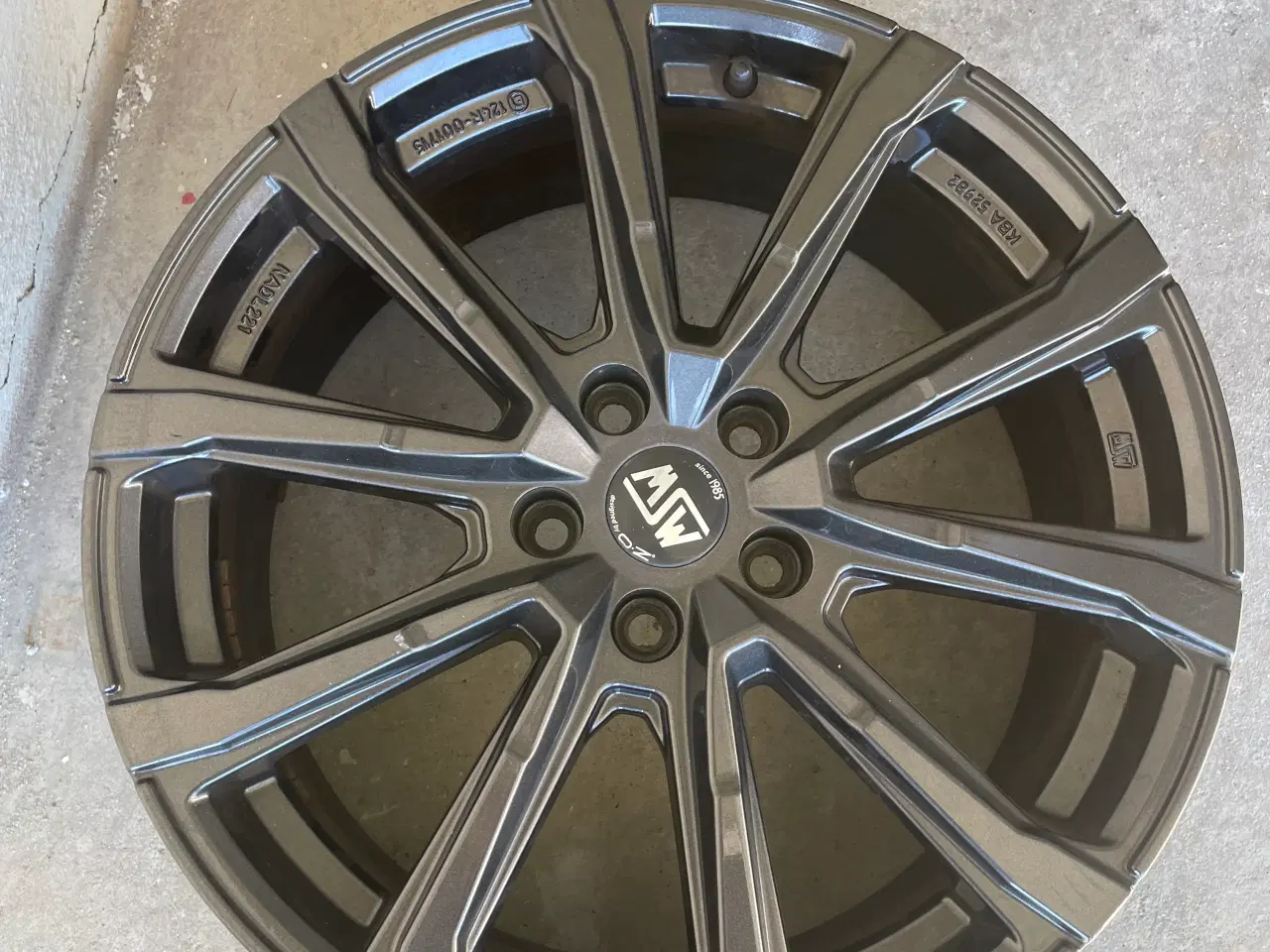 Billede 3 - Alu fælge sælges