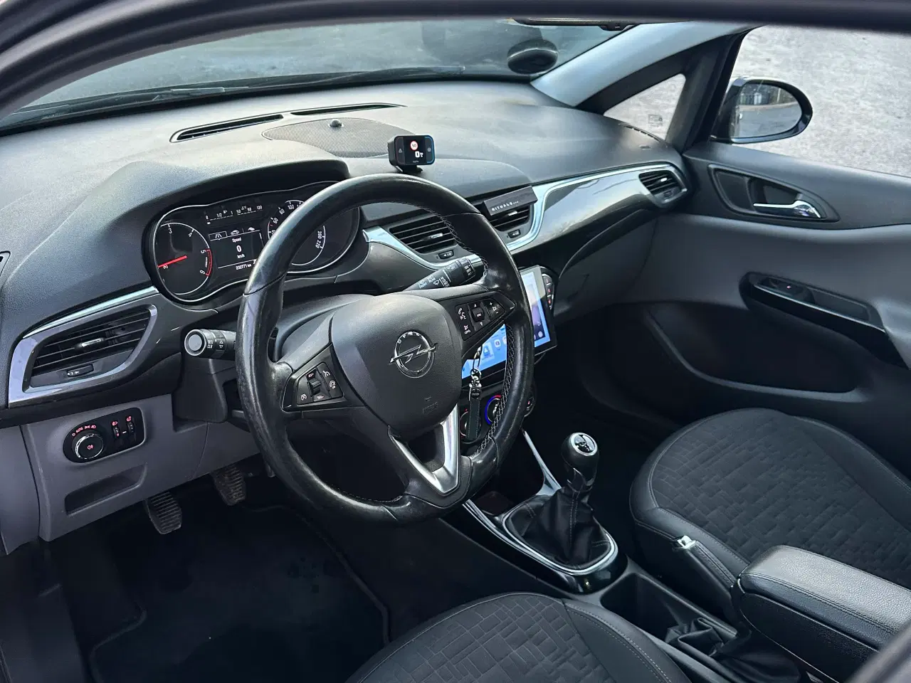 Billede 5 - Speciel Opel Corsa E CarPlay, bakkamera, nyservice