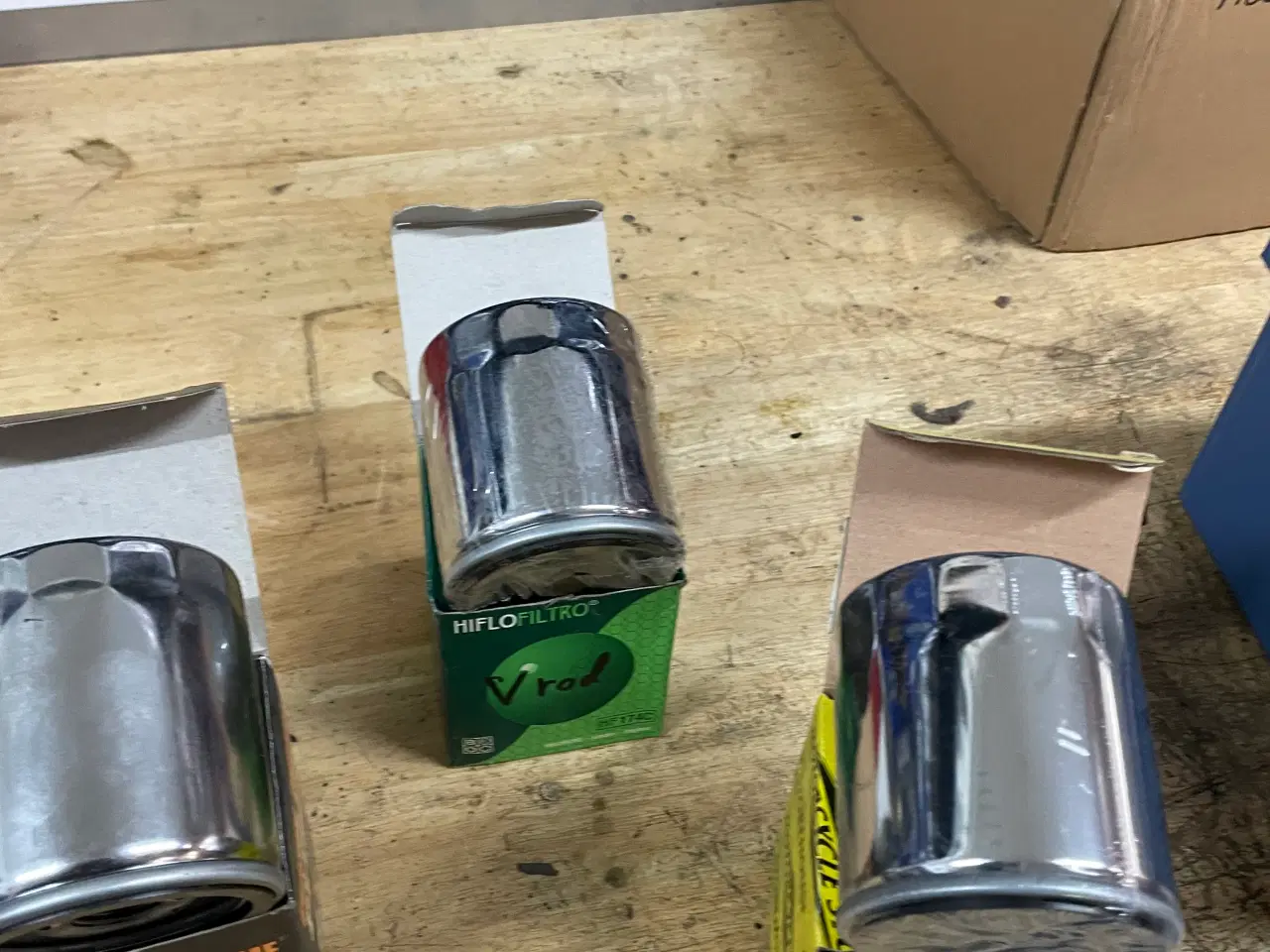 Billede 2 - harley davidson v-rod oliefilter