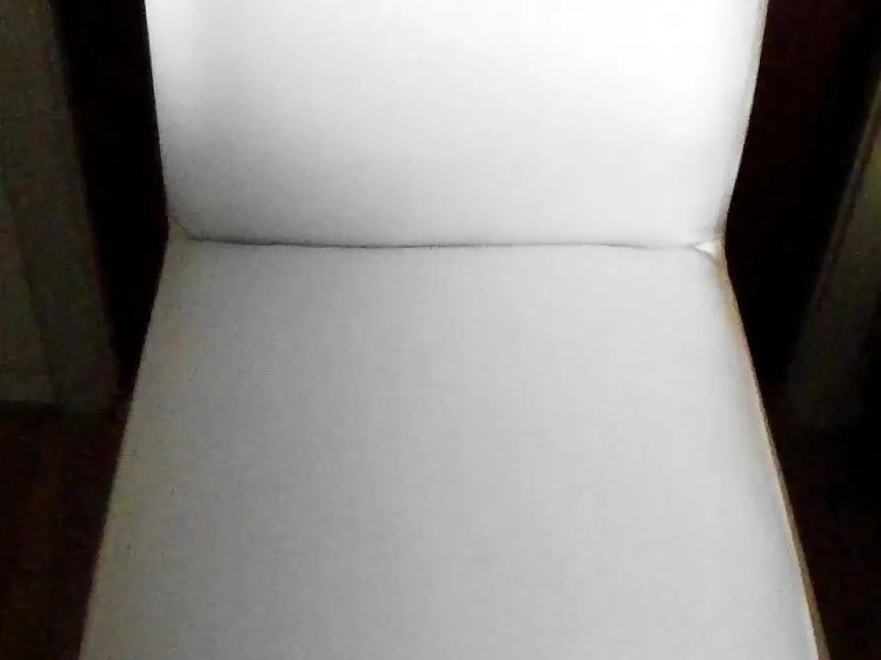 Billede 2 - 2 stk. Hvide Læderstole