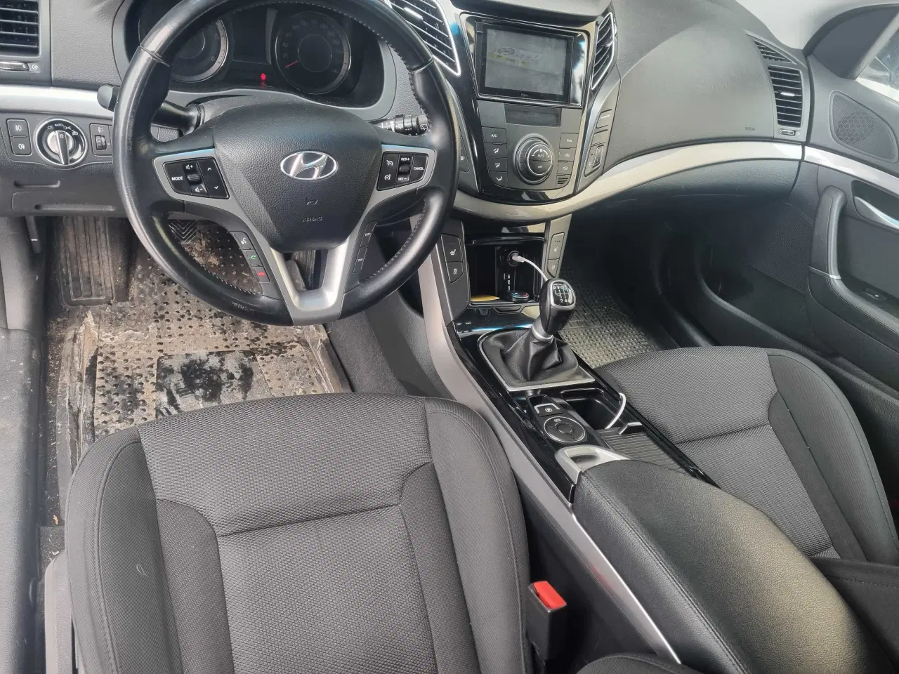 Billede 5 - Lækker& BILLIG Hyundai i40 Touring